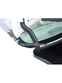 ครอบเสาภายในฝากระโปรงท้าย Nissan Sylphy