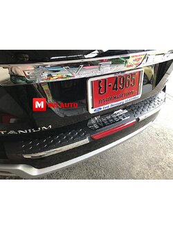 เพลทกันรอยท้ายทรง Sport EVEREST