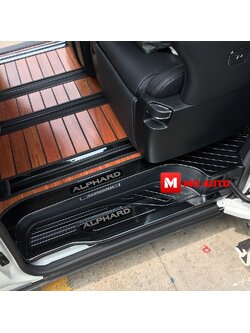 เพลทกันรอยเท้าชายประตู ไทเทเนียม 8 ชิ้น ALPHARD 30