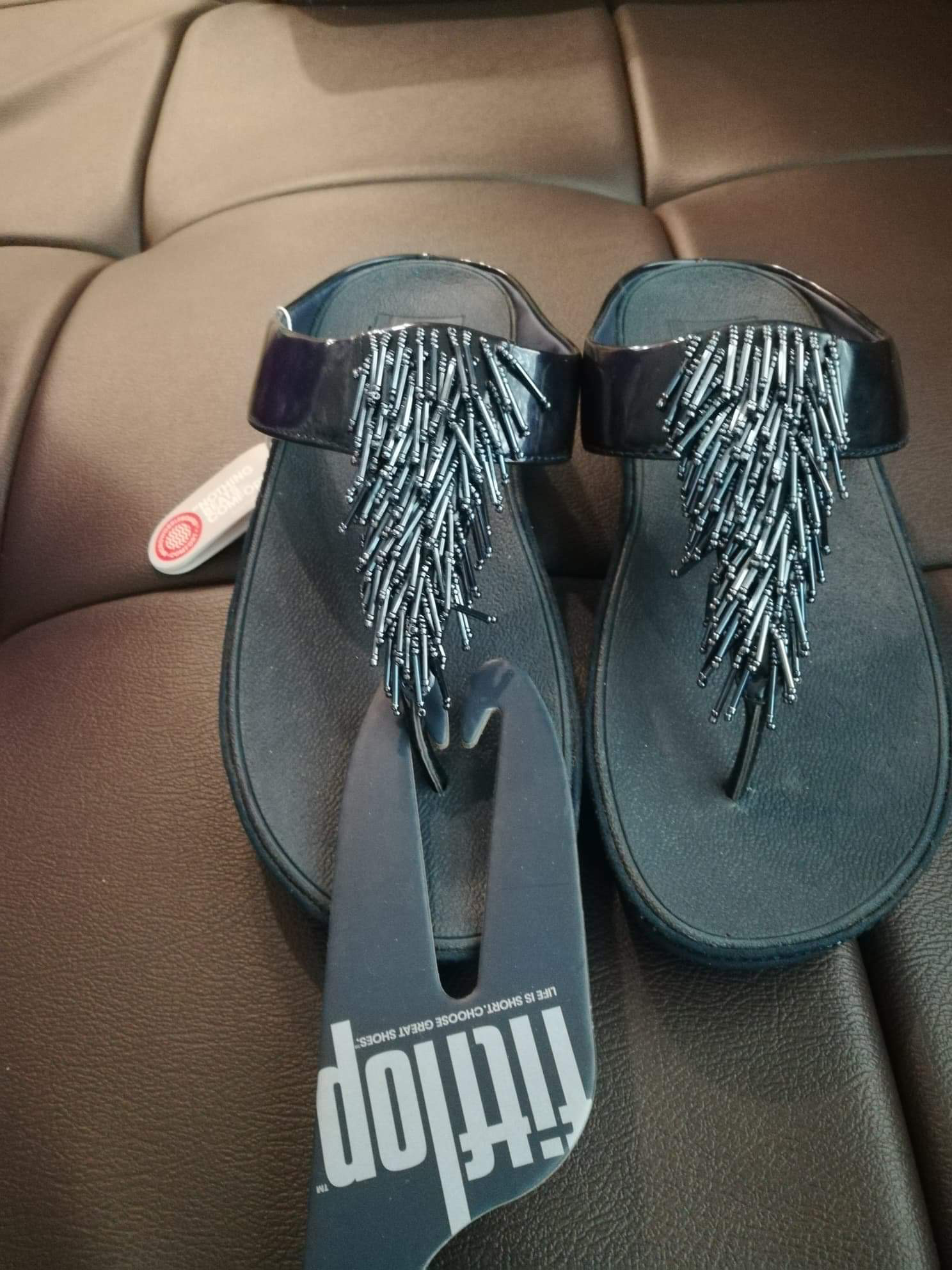 รงเท้า fitflop สีน้ำตาล มาใหม่ ไม่มีกล่อง
