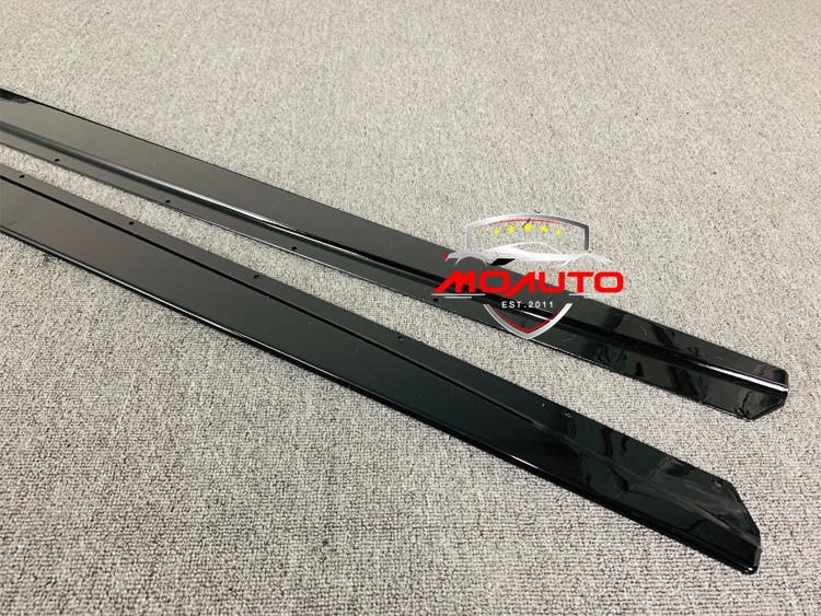 ลิ้นข้างแบบบาง BMW G20 ทรง AC PRO