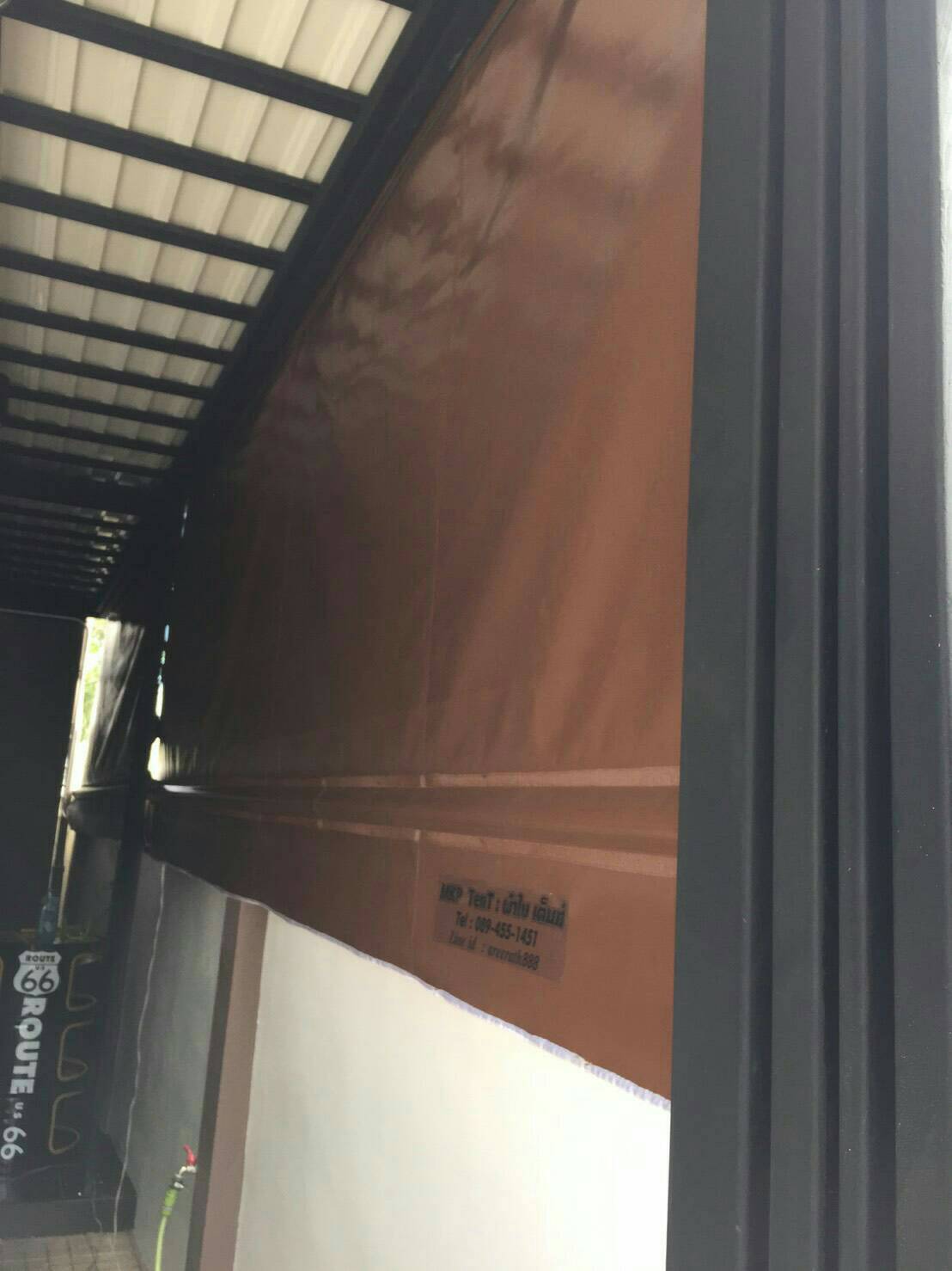 MKP TenT ผ้าใบชักรอก ขนาด กว้าง 1.5m สูง 5m (ไม่รวมเสาค้ำ) ผ้าใบกันสาด ผ้าใบกันฝน ผ้าใบม้วนกันฝน ผ้าใบม้วนกันแดด มีทุกสี ขาว แดง ดำ ชมพู น้ำเงิน ฟ้า เขียว ม่วง ครีม น้ำตาล 1.5m x 5m