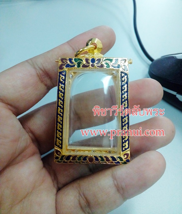 ตลับเงินลงยาฝังพลอย_ชุบไมครอนใส่พระสมเด็จ