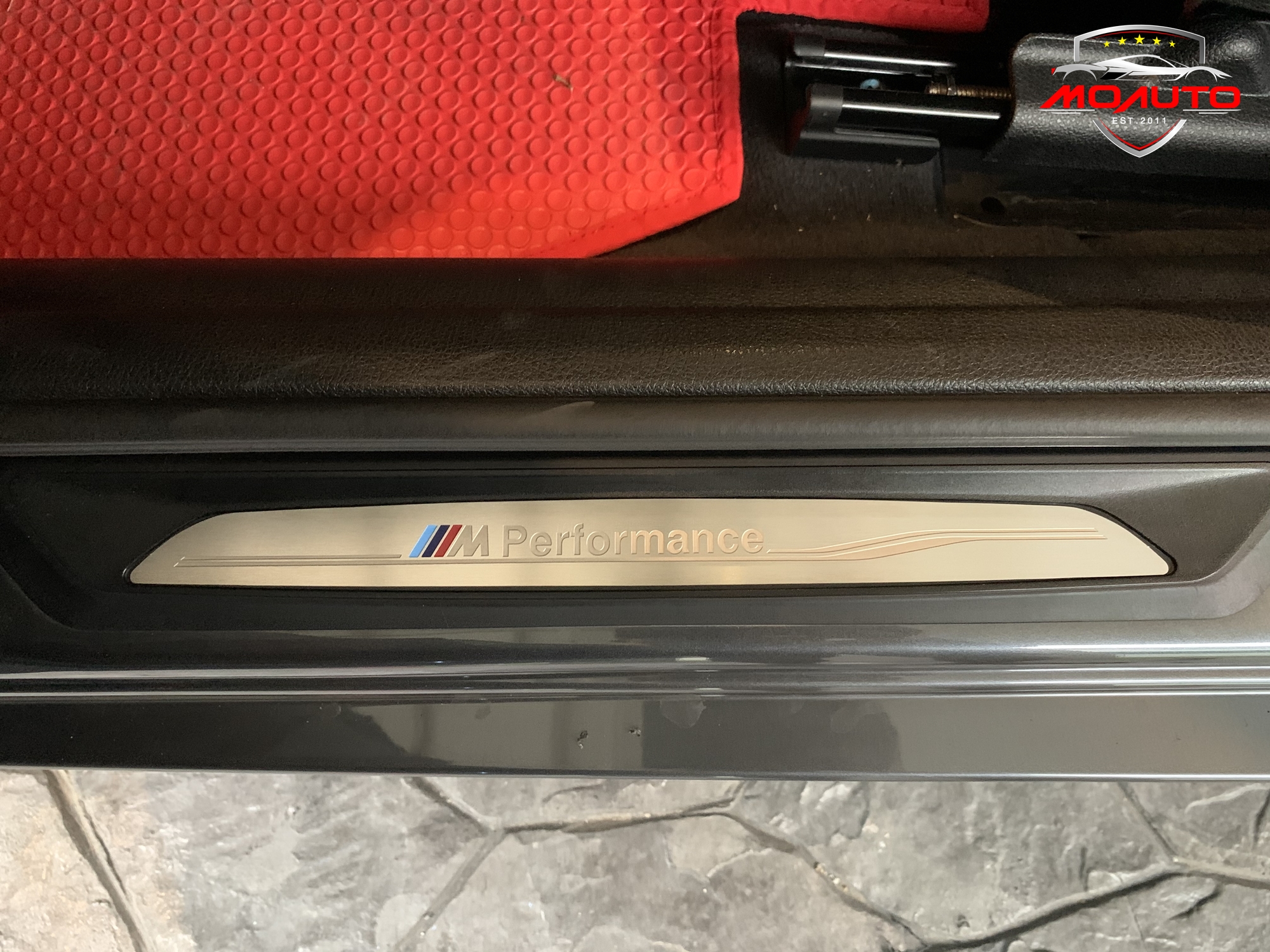 แผ่นเพลท ///M กันรอยชายประตู 3GT F30