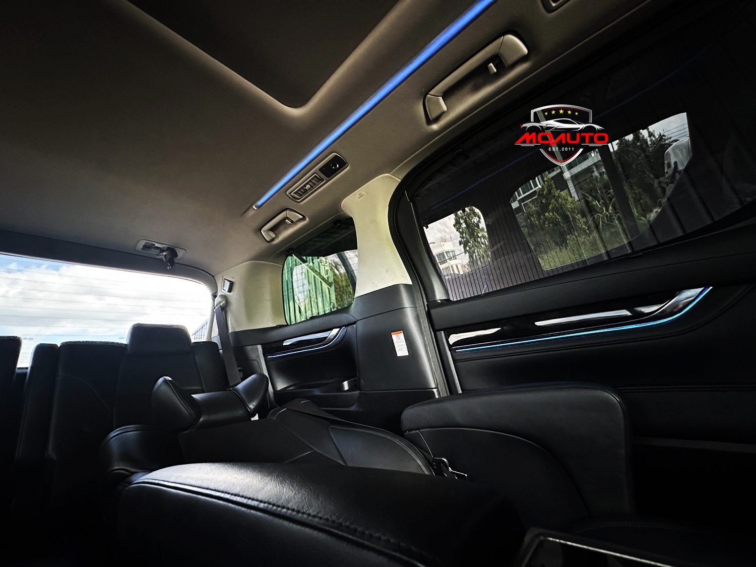 ไฟ Ambient light ตรงรุ่นสำหรับ ALPHARD / VELLFIRE 2016-2023