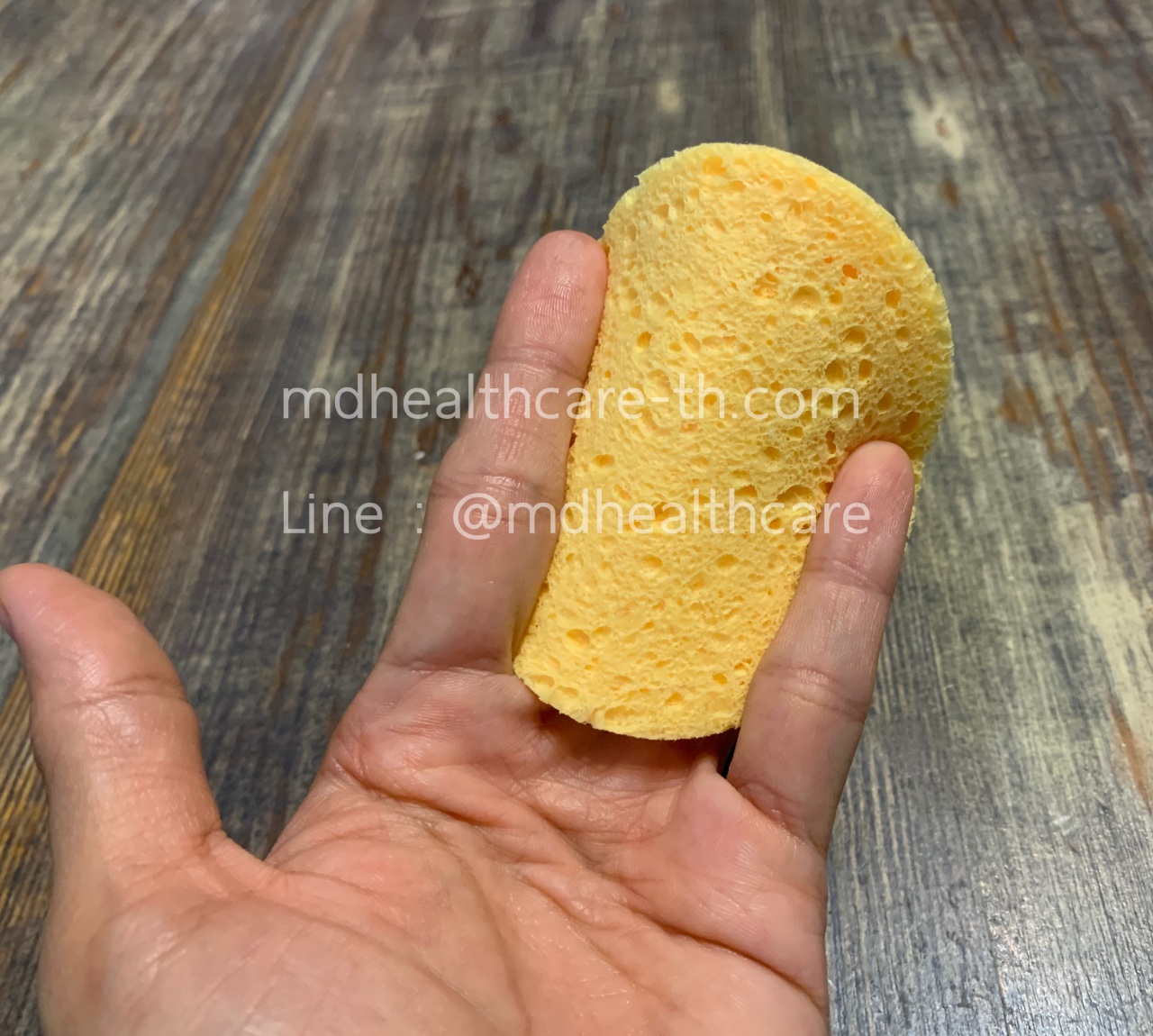 (2ชิ้น/ห่อ) ฟองน้ำล้างหน้า ขัดหน้า ขัดสิวเสี้ยน ขนาด 8cm หนา 1cm