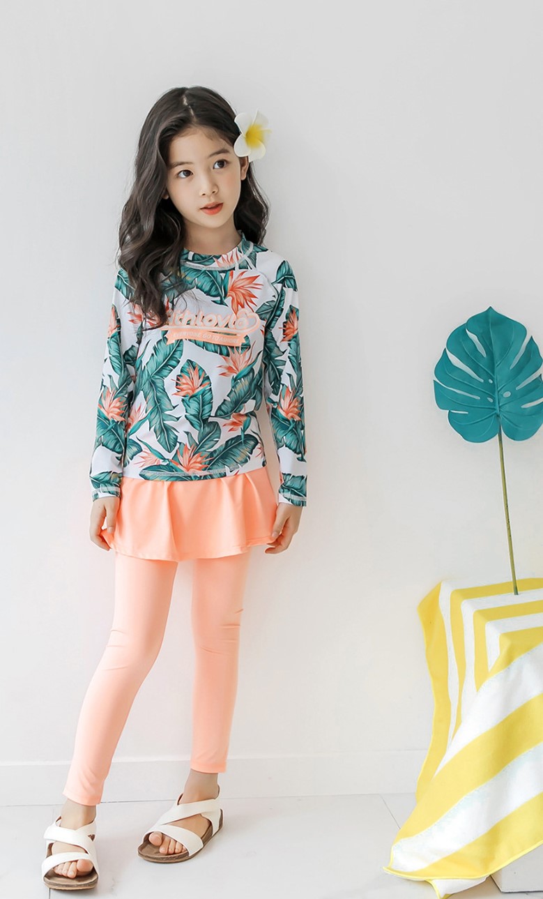 ชุดว่ายน้ำ พร้อมหมวก ลายใบไม้ สีโอรส ไซส์ 8