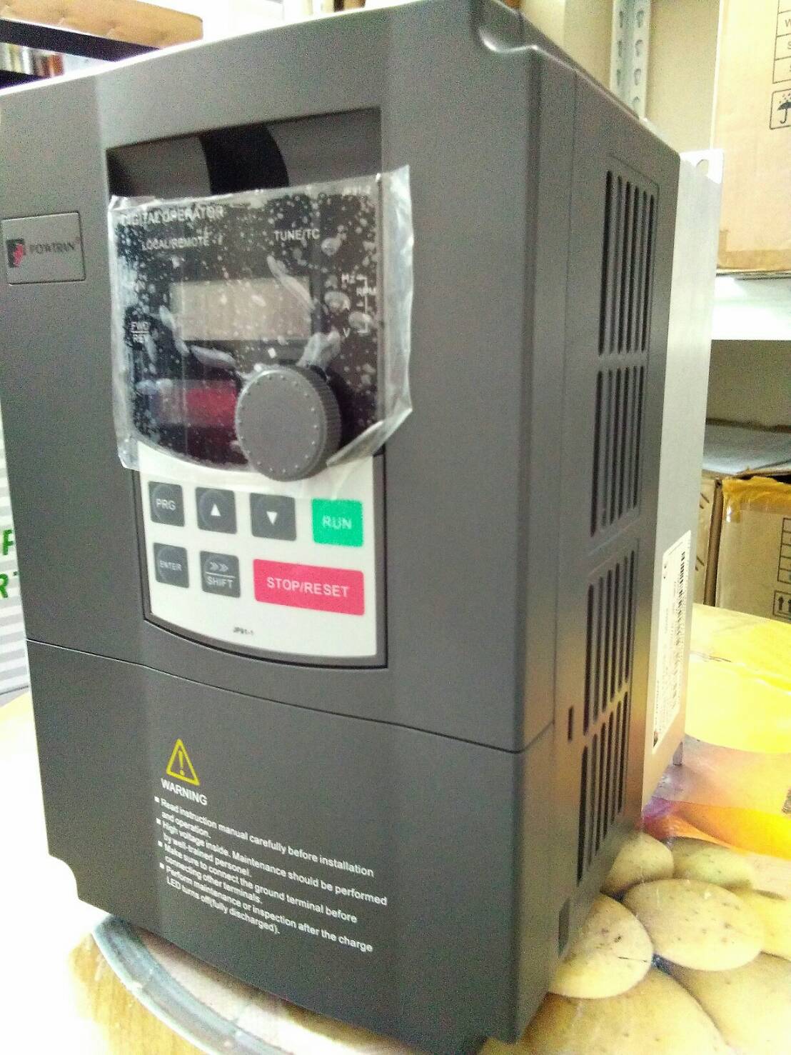 อินเวอร์เตอร์ รุ่น 5HP 3Phase 380V (POWTRAN)**กรุณาติดต่อเจ้าหน้าที่ ราคายังไม่รวมจัดส่ง**
