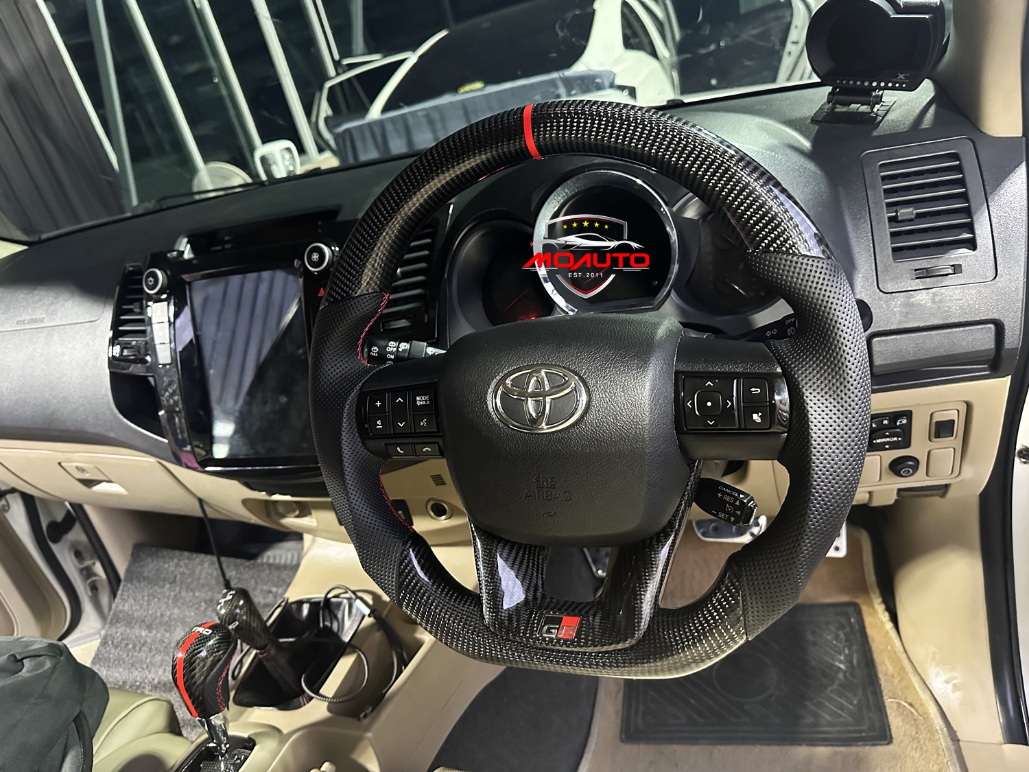 พวงมาลัยคาร์บอนแท้ Fortuner / REVO 2005-2024