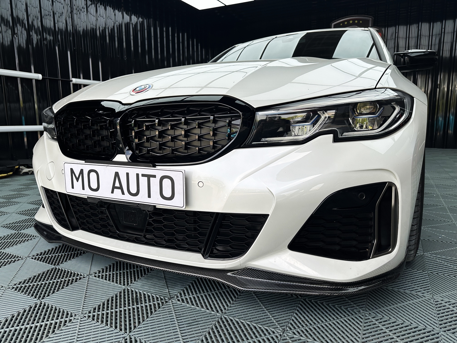 ลิ้นหน้า BMW G20 ทรง MP2