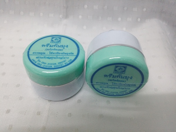 ครีมสมุนไพร "ตะไคร้หอมป้องกันยุง" ตลับใหญ่ บรรจุ 30 กรัม