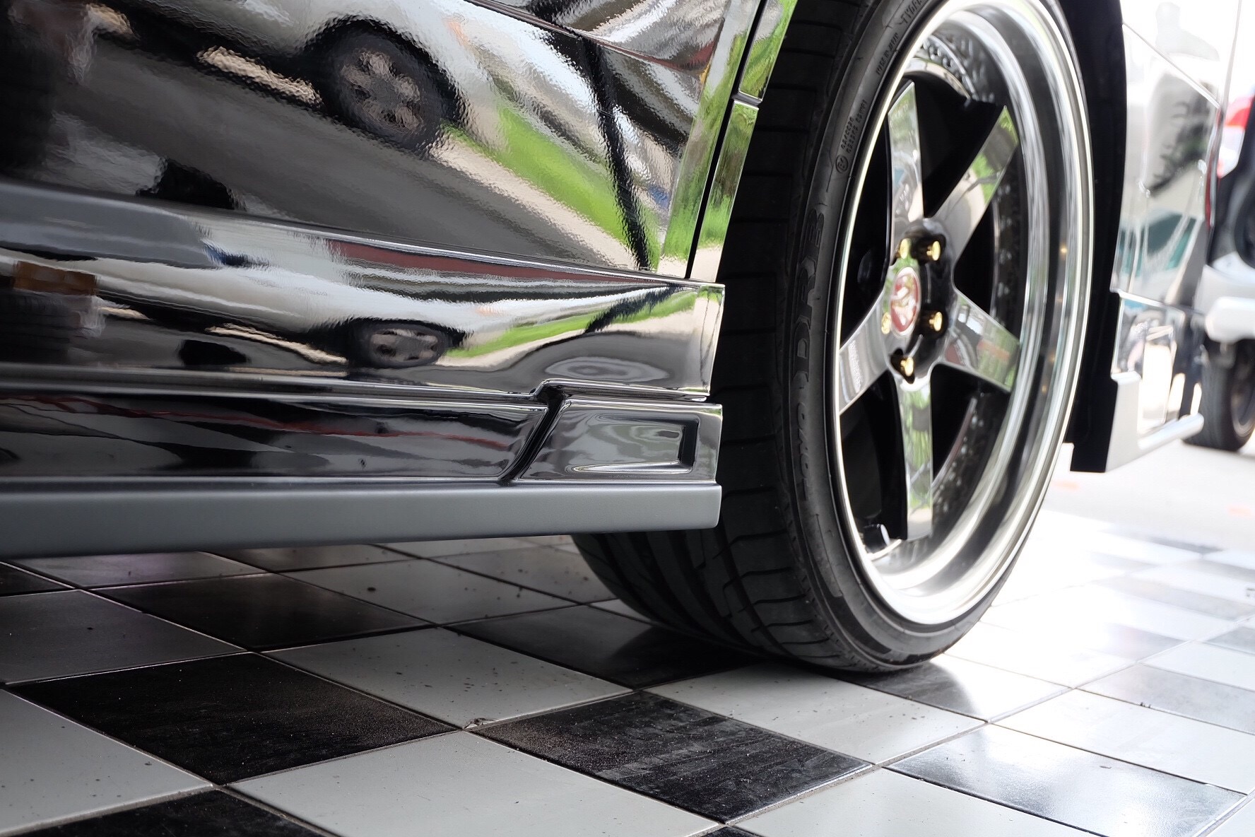 ชุดแต่งรอบคัน M'z Speed VELLFIRE 30 MC