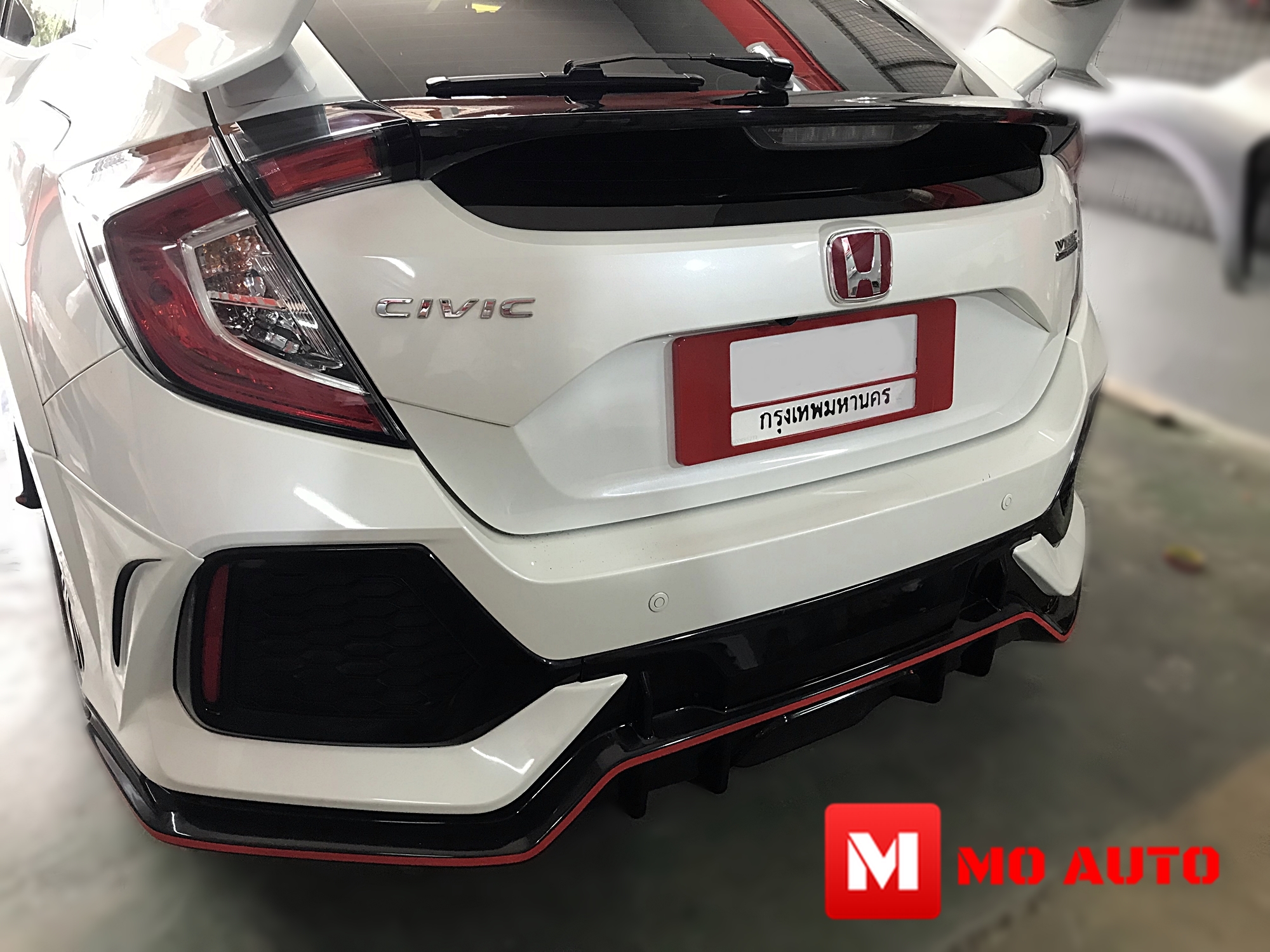 ชุดแต่ง TYPE-R CIVIC FK Hatchback แบบสวมทับ