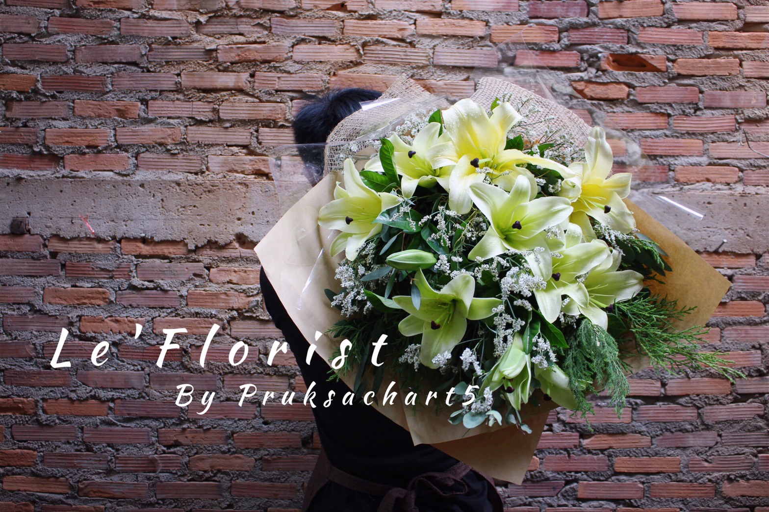 premium lily yellow bouquet