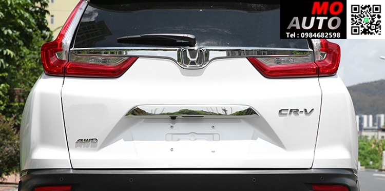 คิ้วฝากระโปรงท้าย CR-V