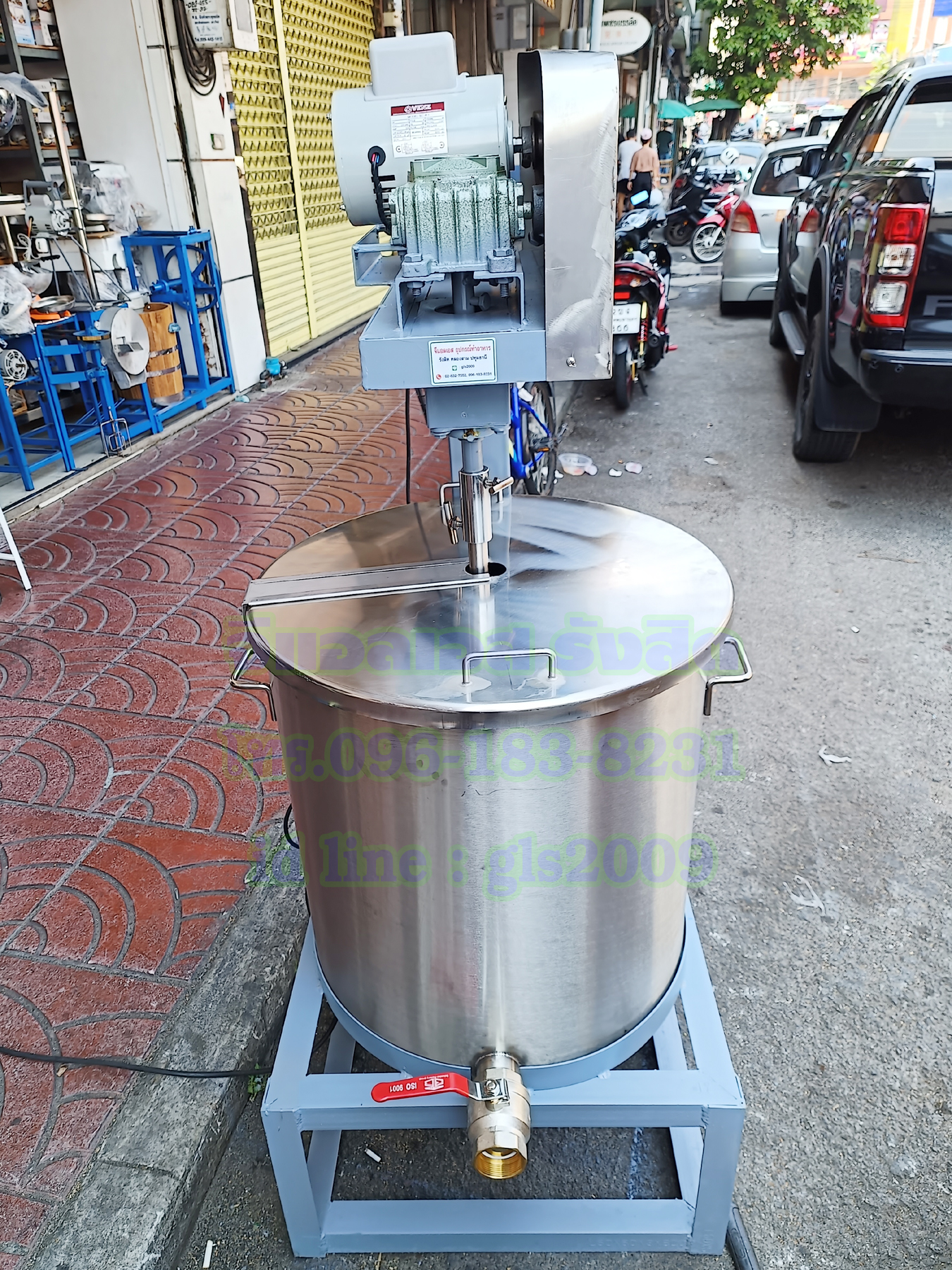 เครื่องผสมของเหลว100ลิตร1แรง