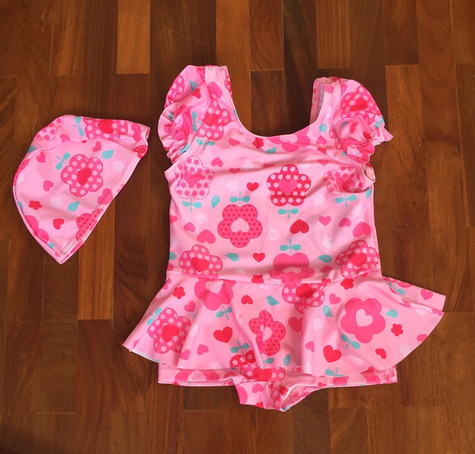 ชุดว่ายน้ำ พร้อมหมวก ลายดอกไม้ สีชมพู ไซส์ 4
