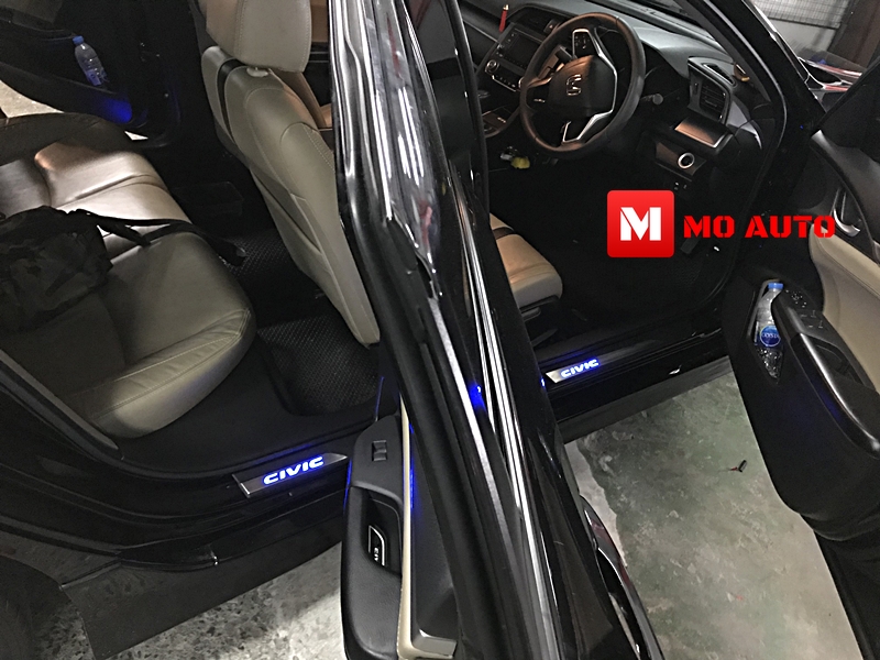 สคับเพลทชายบันได LED สีน้ำเงิน 4 ประตู CIVIC FC / FK 2016-2021