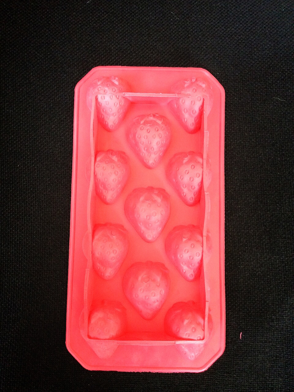 แม่พิมพ์ซิลิโคน สตอเบอรี่ 11 ช่อง
