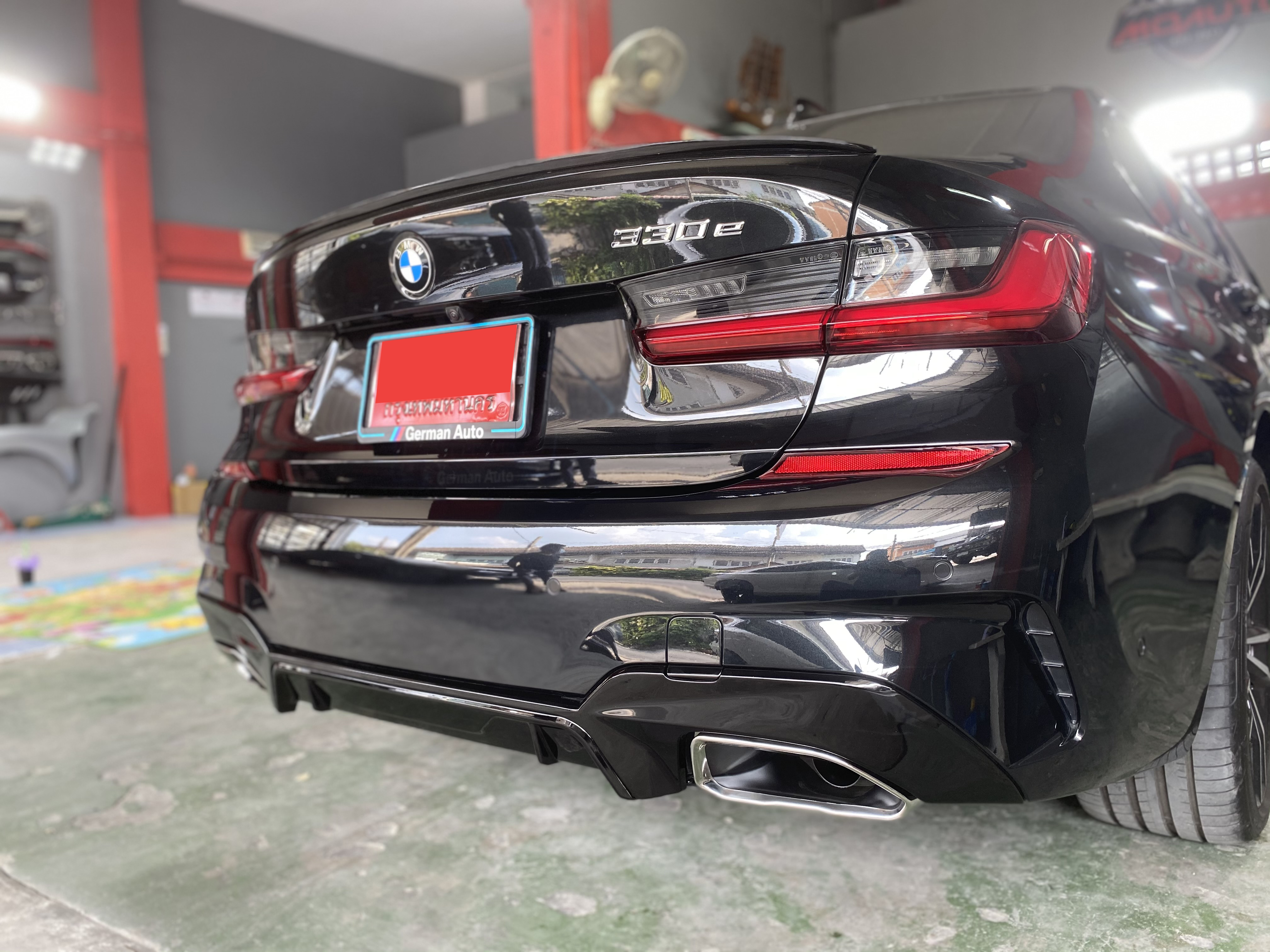 DIFFUSER ท้ายททรง M340i + ปลายท่อใบไม้คู่ BMW G20