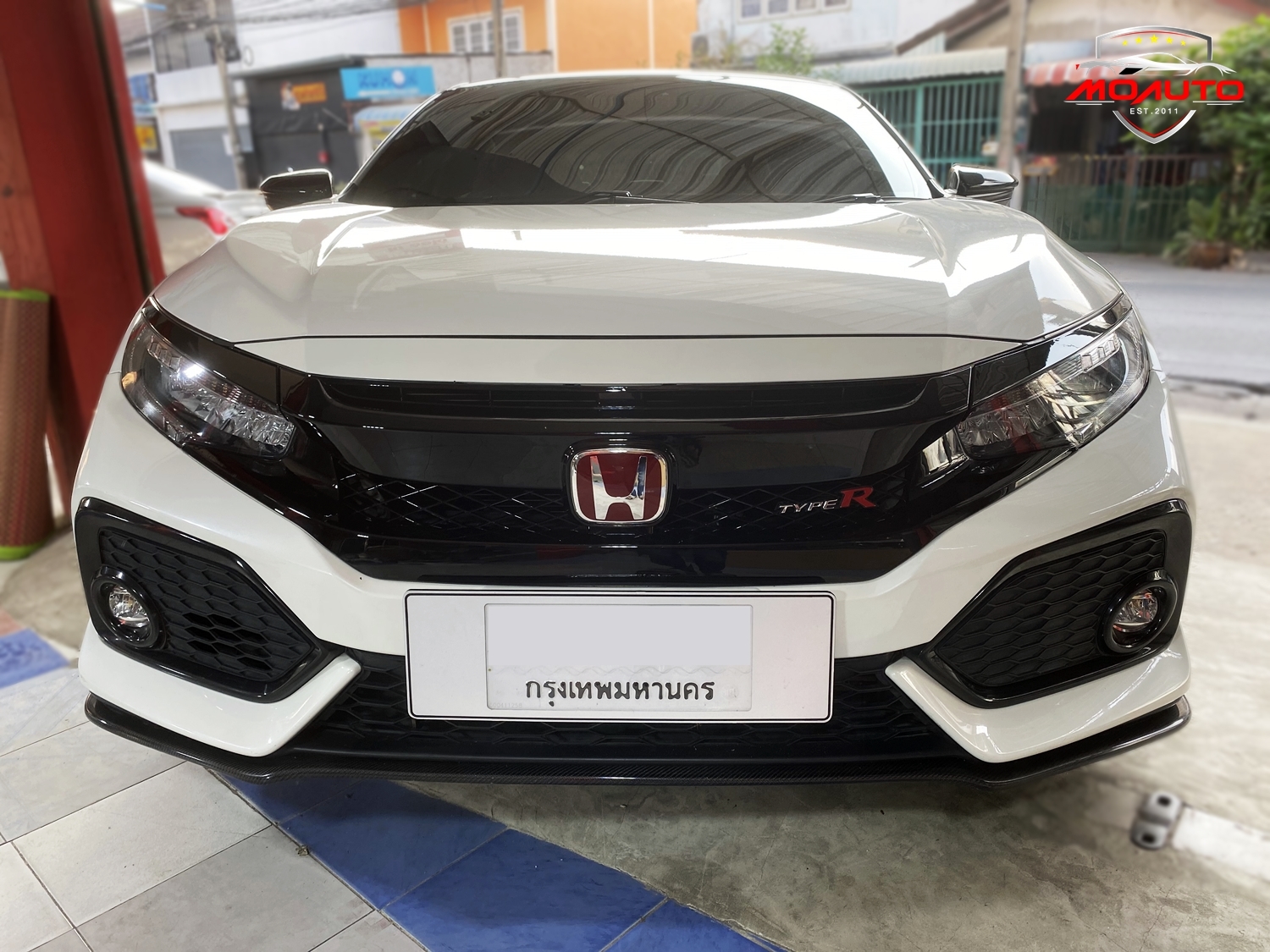 กระจังหน้าทรง TYPE-R สำหรับ CIVIC FC / FK 2016-2018 เท่านั้น