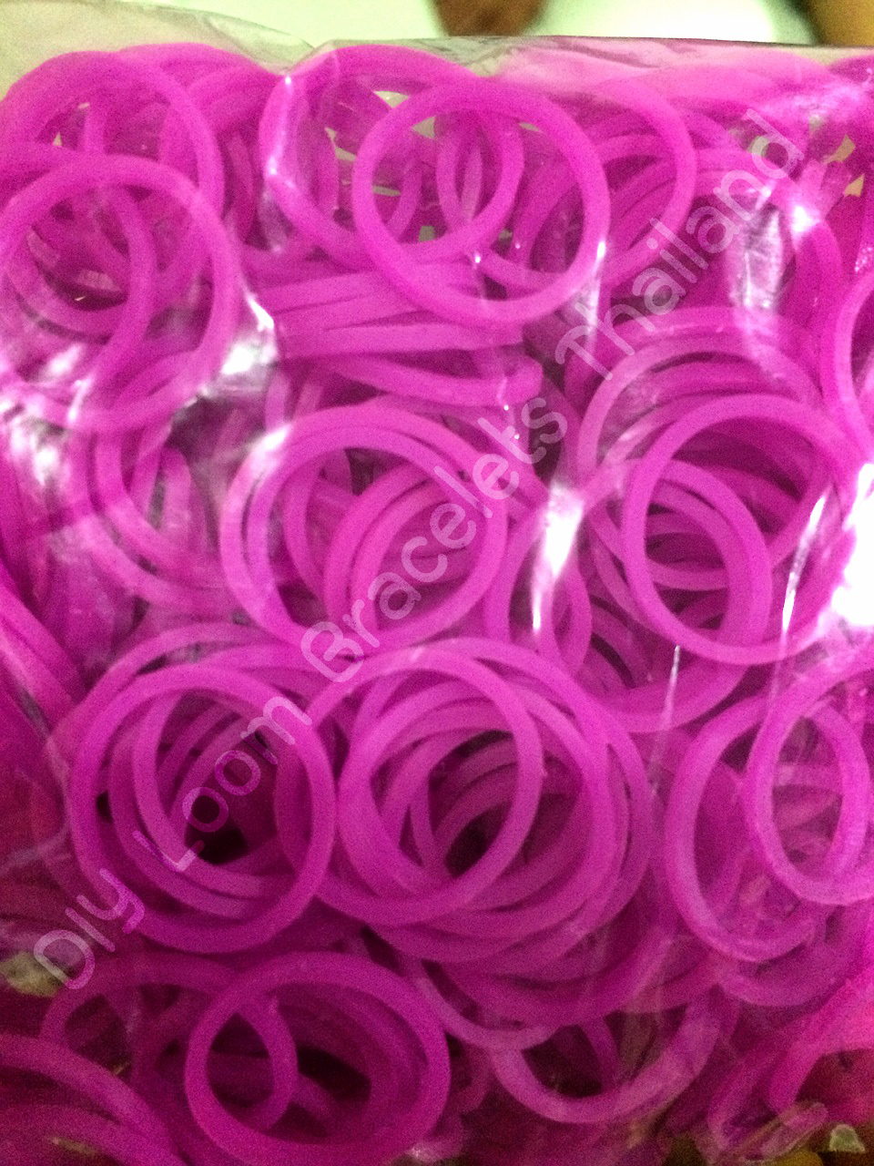 100% ซิลิโคน Loom Bands สีม่วงอมชมพู 600 เส้น ( # 15 )