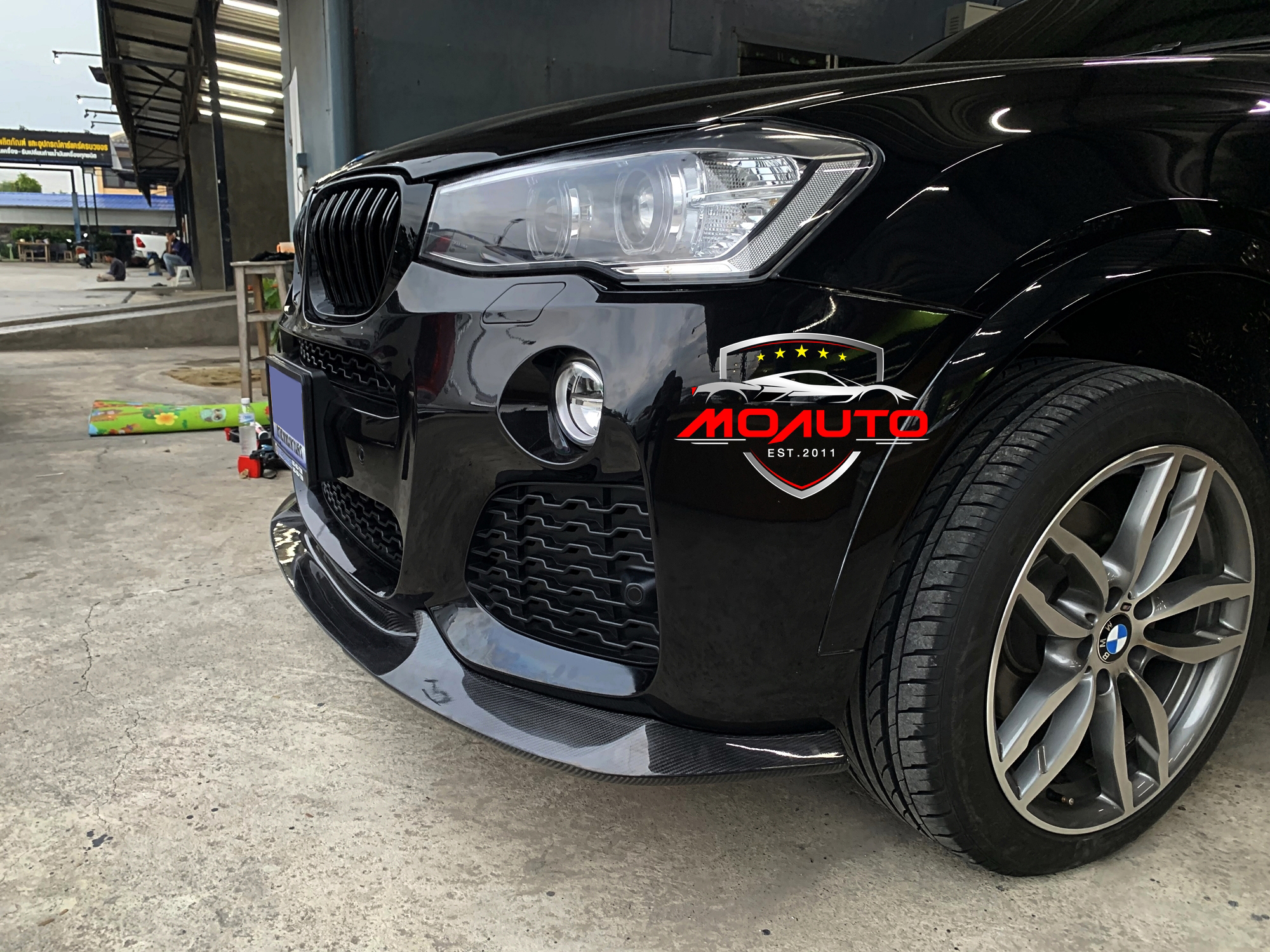 ลิ้นหน้าเพียวคาร์บอน ทรง MP X3 X4 ( F25 F26 )