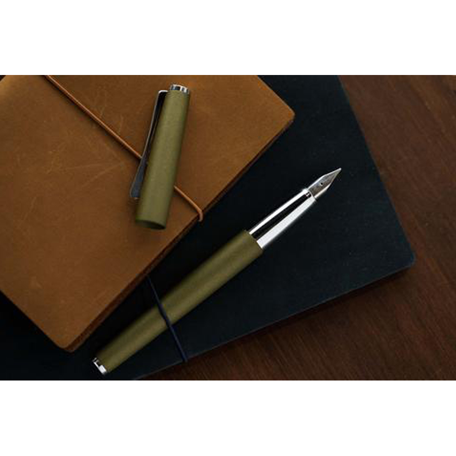 LAMY Studio olive fountain pen 2018 limited edition