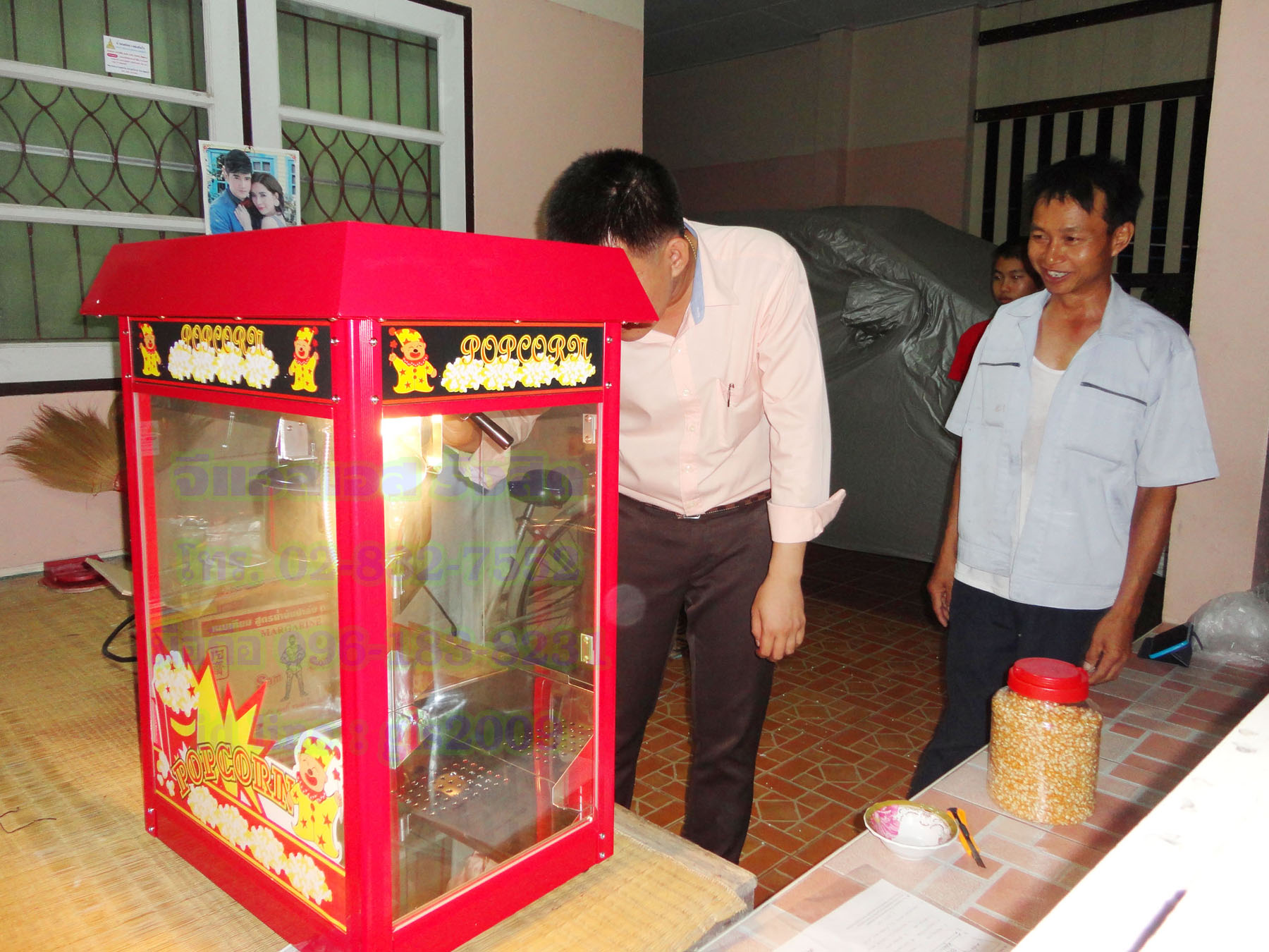 ตู้ป๊อบคอร์นไฟฟ้าสีแดงเกรดA