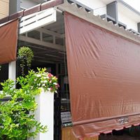 ผ้าใบชักรอก กว้าง2เมตร สูง1เมตร ทุกแบบ ทุกสี (ไม่รวมเสาค้ำ) ผ้าใบกันสาด ผ้าใบกันฝน ผ้าใบม้วนกันฝน ผ้าใบม้วนกันแดด ผ้าใบหน้าร้าน มีทุกสี 2m x 1m