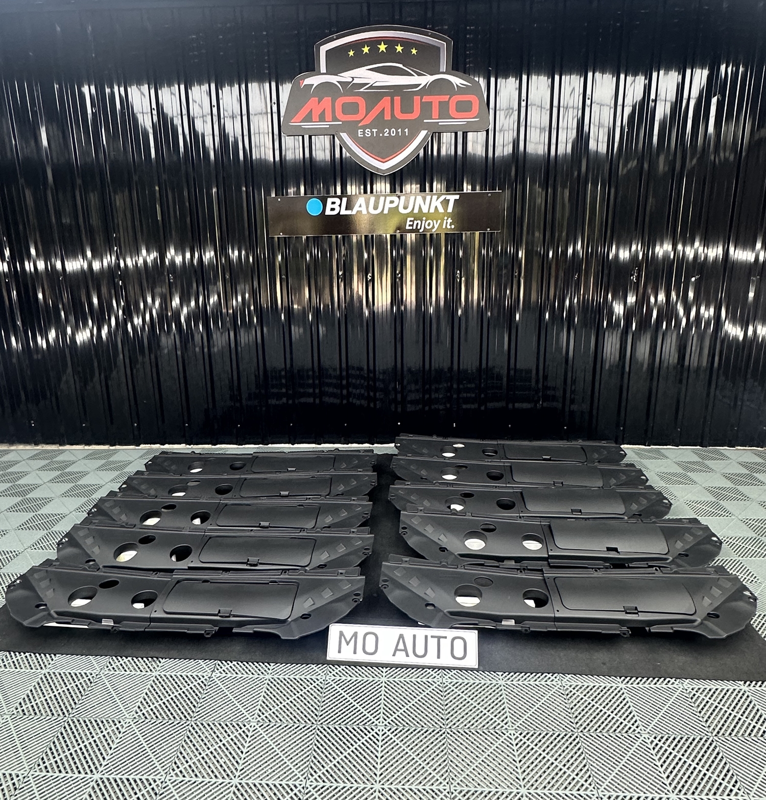 แผ่นปิดใต้ฝากระโปรงหน้าพร้อมช่องเก็บของ BYD DOLPHIN