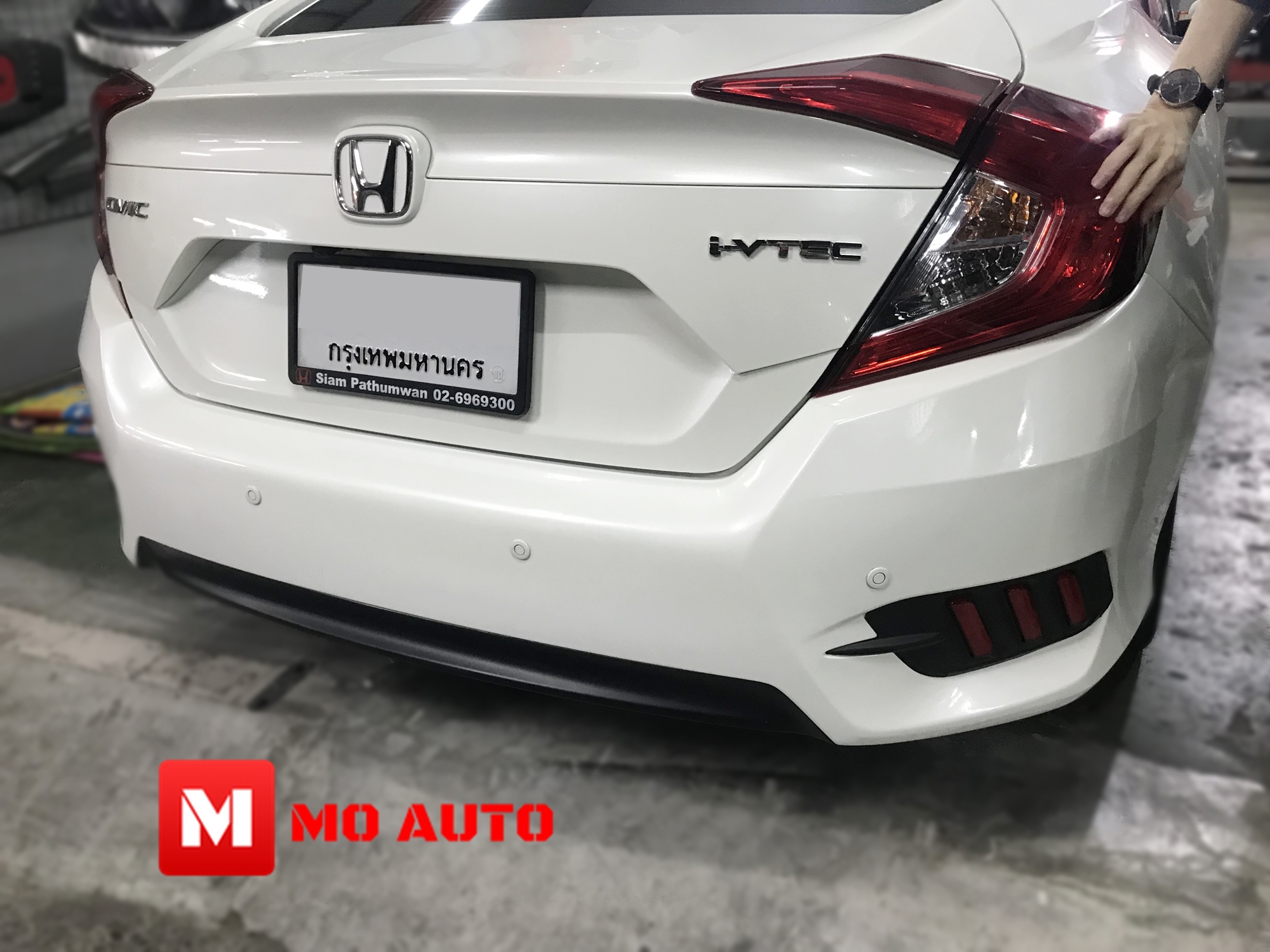 ไฟเบรคกันชนท้าย Mustang Style Civic FC 2016-2021