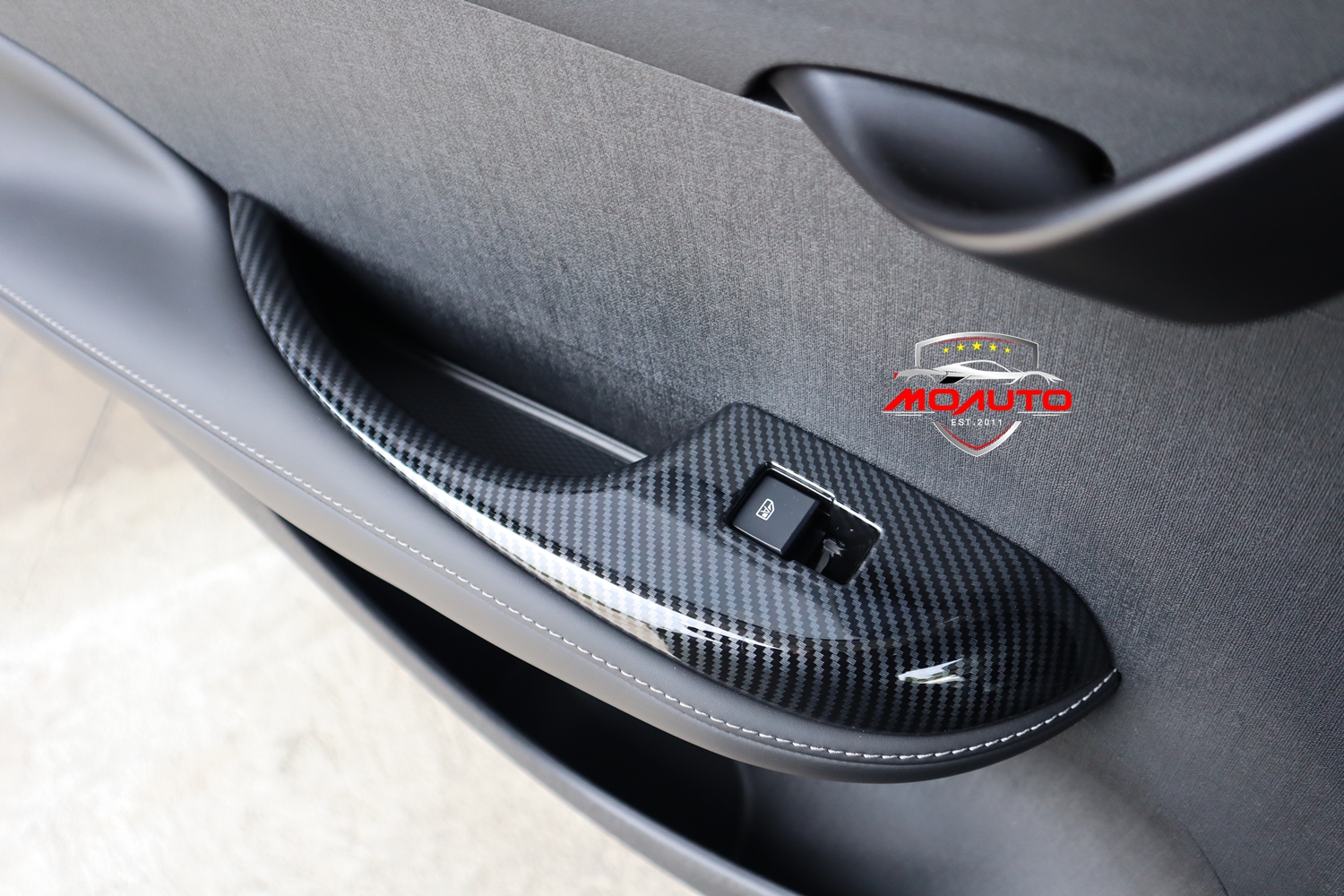 ครอบคาร์บอนภายในห้องโดยสาร BYD DOLPHIN