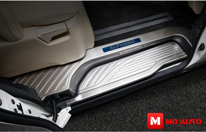 เพลทกันรอยเท้าชายประตู 8 ชิ้น ALPHARD / VELLFIRE MC