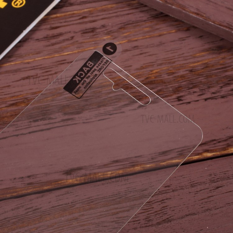 กระจกนิรภัย Huawei P10 / Pre-order * ความหนา 0.25 มม. แต่มีความแข็งสูง ขอบโค้ง 2.5D เรียบและปลอดภัย *