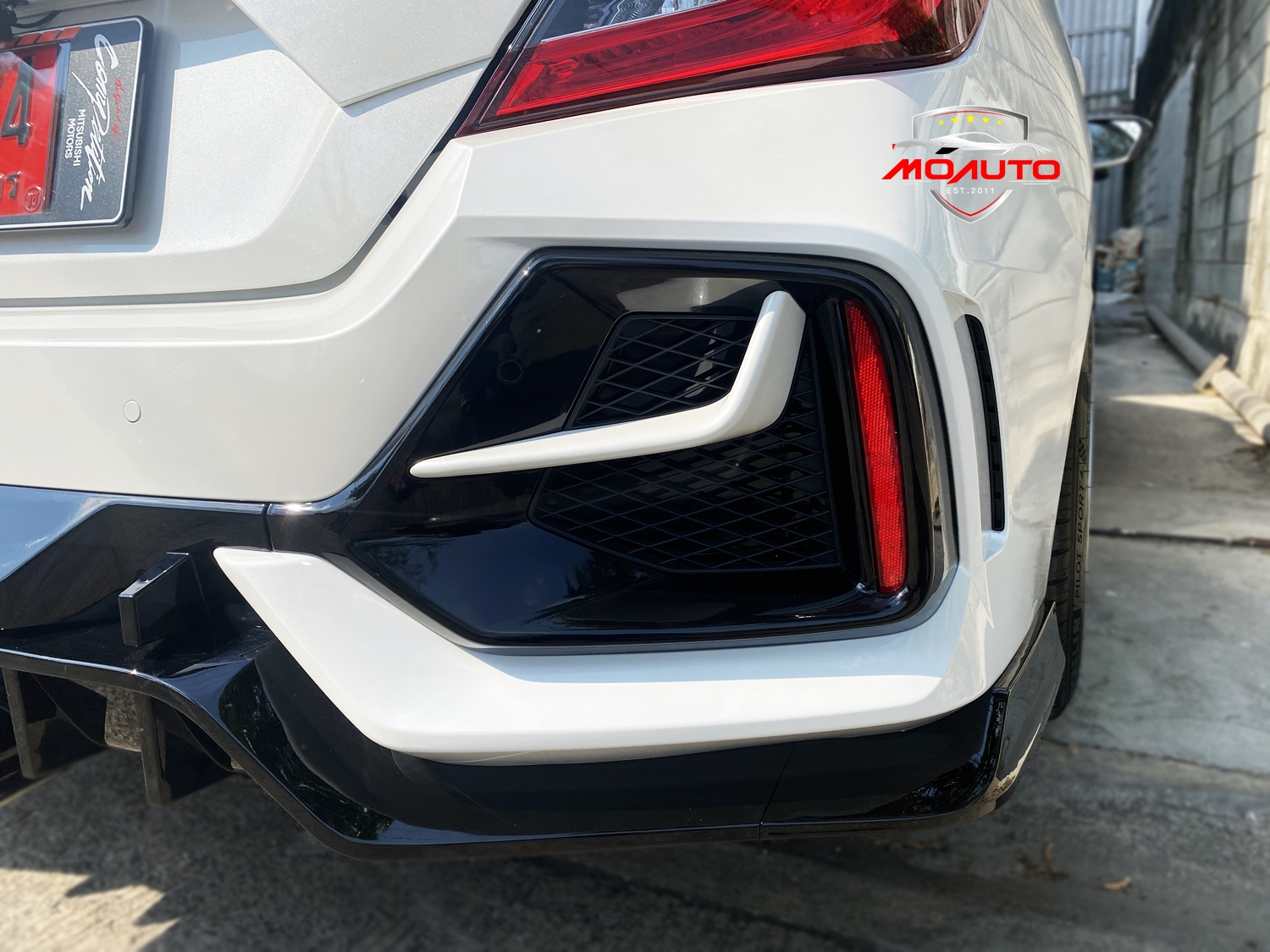 ฝาครอบช่องไฟตัดหมอกหน้า - หลัง งานดิบ ทรง TYPE-R MC CIVIC FC / FK