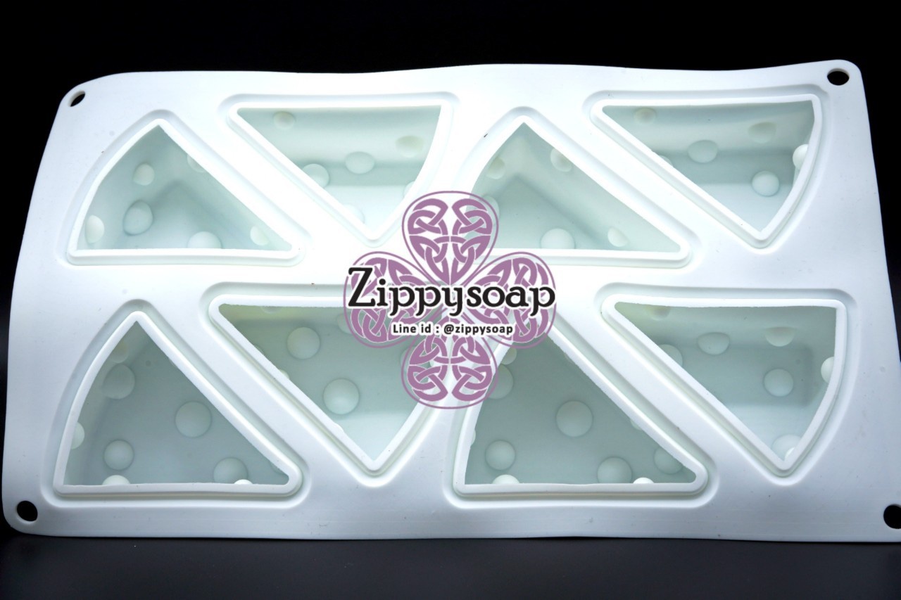 แม่พิมพ์ซิลิโคนชีส 120g 7.5*9*3.5cm 007293