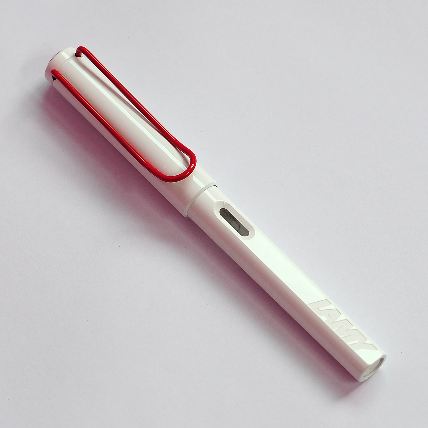LAMY safari fountain pen white/red clip 2019 limited edition