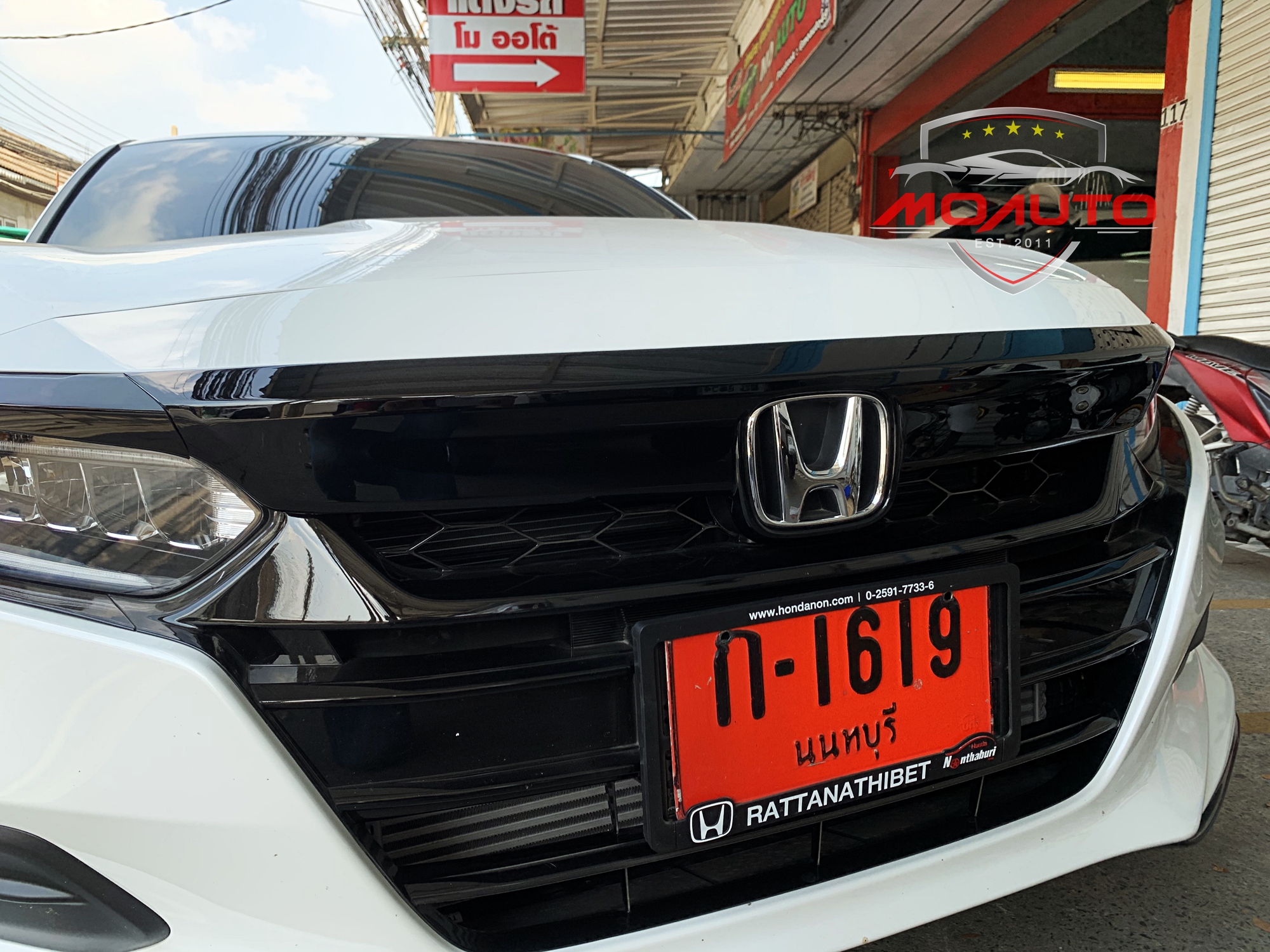 ครอบกระจังหน้าบนดำเงา ACCORD G10