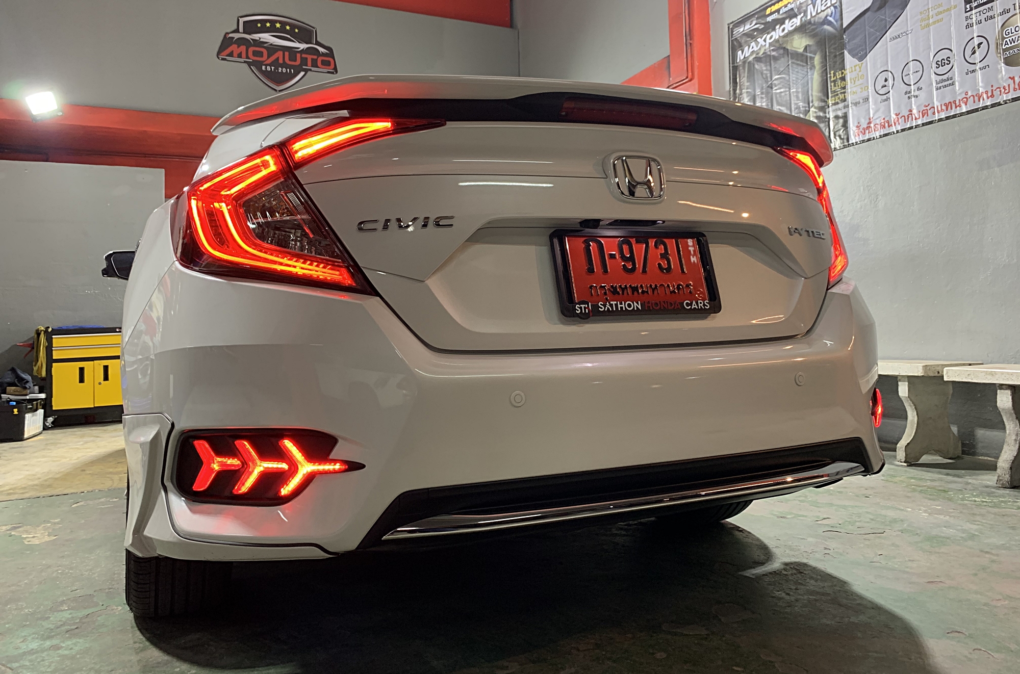 ไฟเบรคกันชนท้าย Lamborghini Style Civic FC 2016-2021