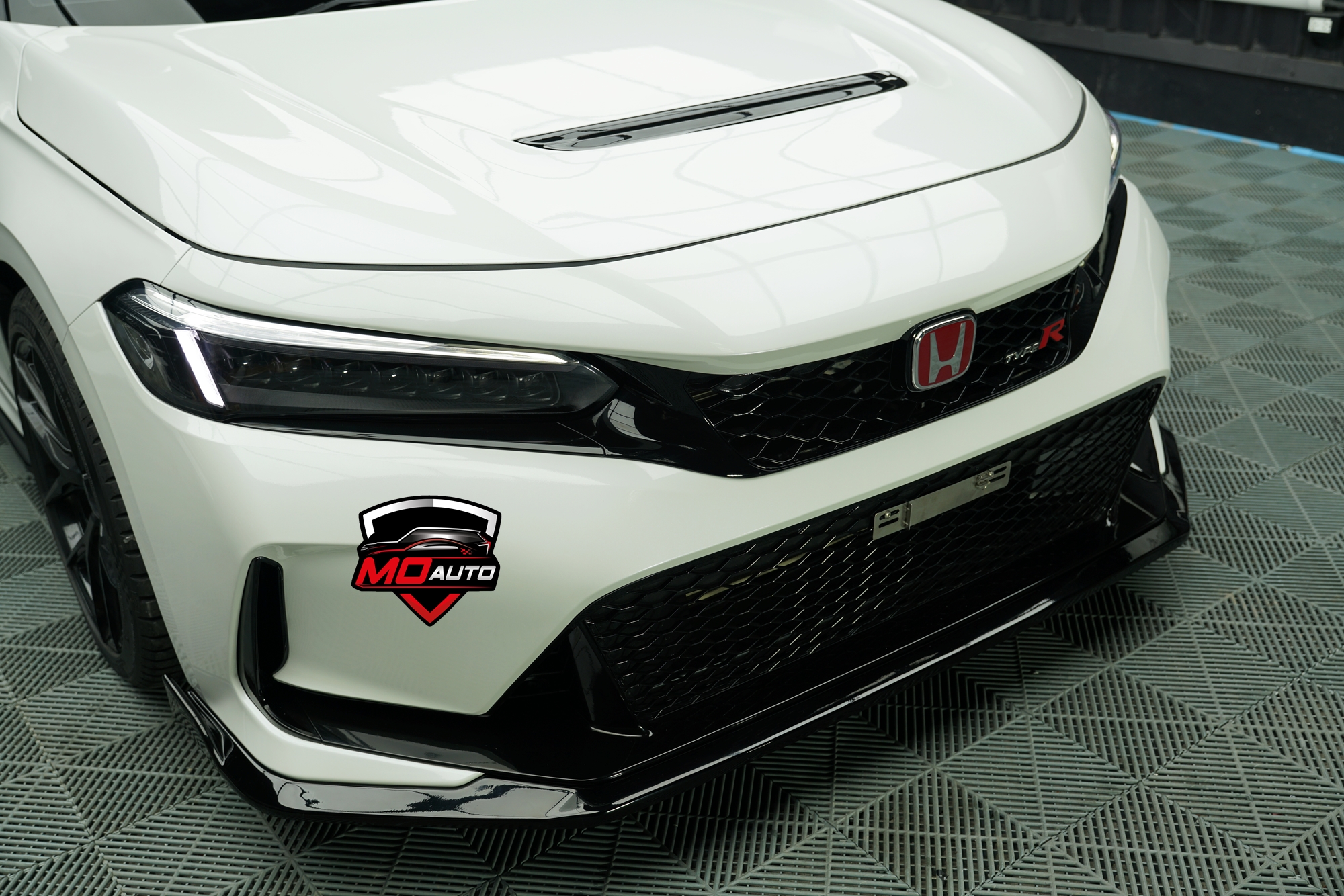 ลิ้นกันชนหน้าดำเงา TYPE-R V2 CIVIC FE