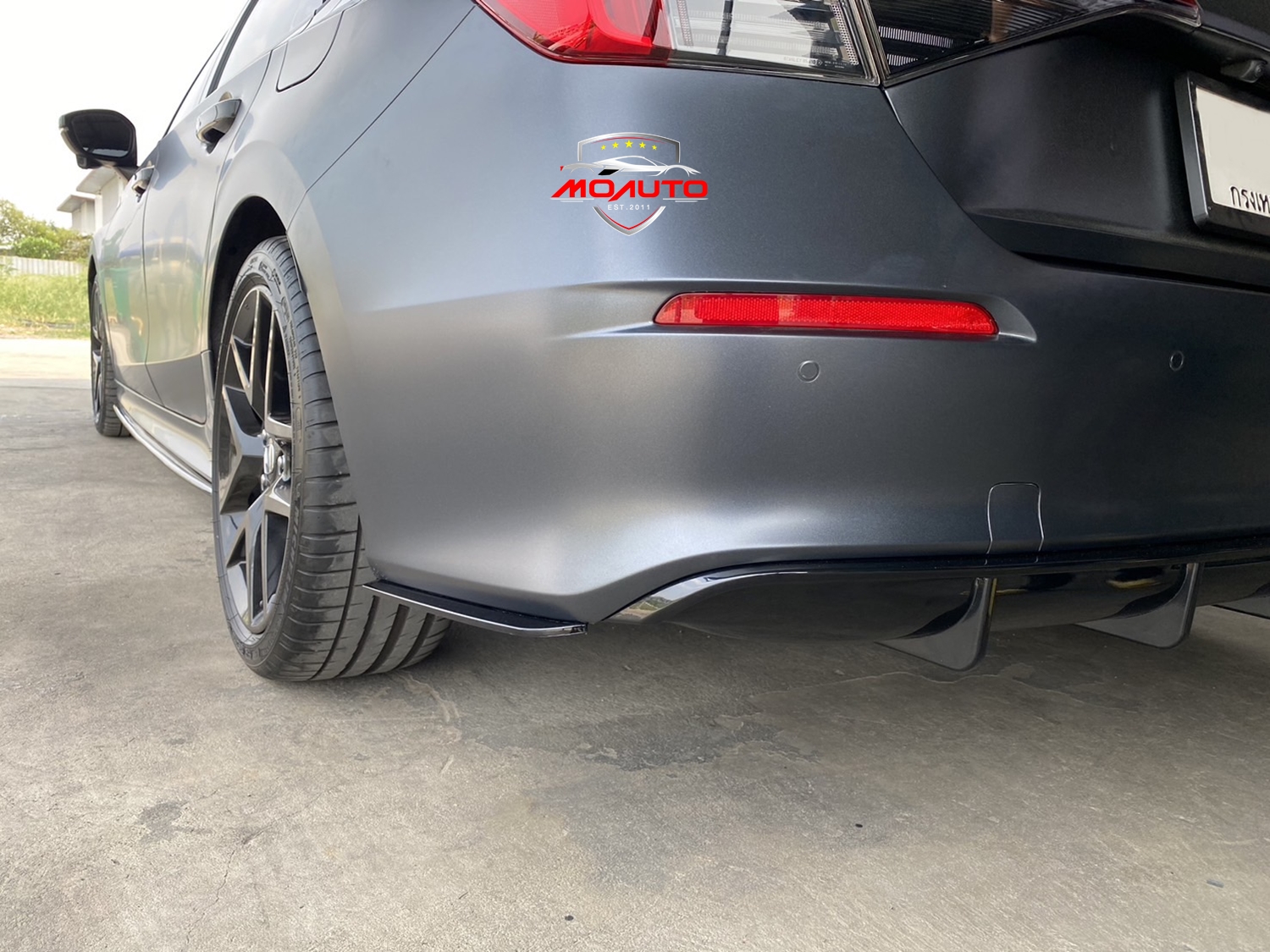 ดิฟหลัง M-SPORT ดำเงา V2 CIVIC FE