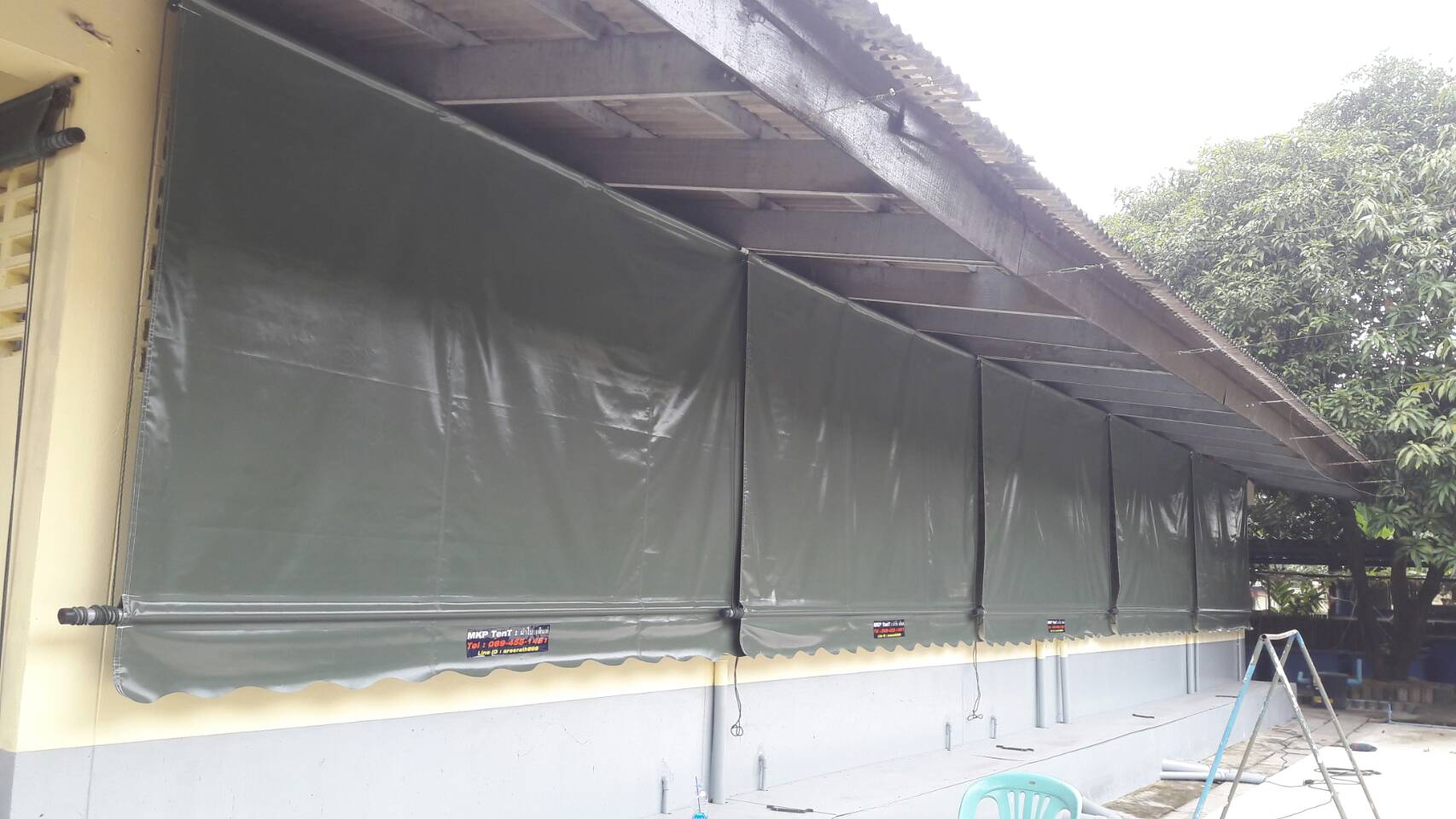 ผ้าใบชักรอก กว้าง 6เมตร สูง 5มตร (ไม่รวมเสาค้ำ) กันสาดผ้าใบ ชักรอกผ้าใบ ผ้าใบม้วนขึ้นลง ผ้าใบม้วนเก็บได้ ผ้าใบตลาดนัด มีทุกสี 6m x 5m