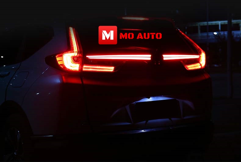 คิ้วไฟ LED ฝากระโปรงท้าย M Step Carbon CR-V G5