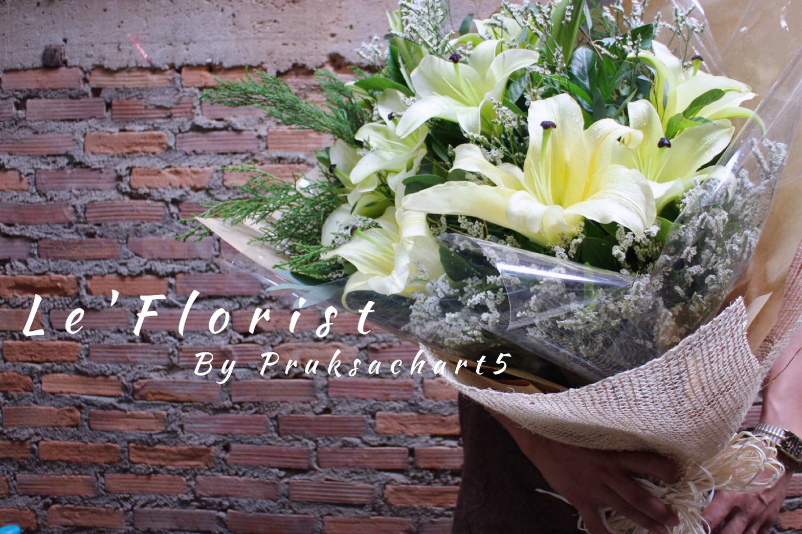 premium lily yellow bouquet