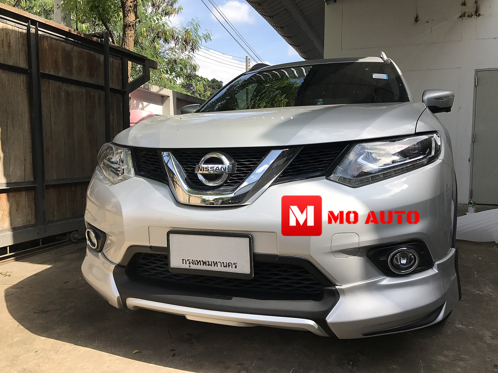 ชุดแต่งสเกิร์ตรอบคัน R&R X-trail