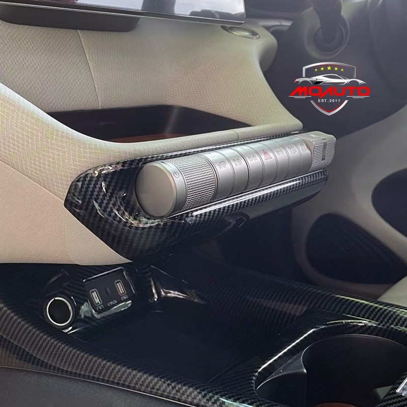 ครอบคาร์บอนภายในห้องโดยสาร BYD DOLPHIN