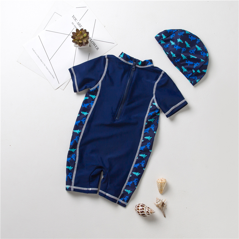 ชุดว่ายน้ำ พร้อมหมวก ลายฉลาม สีกรมท่า ไซส์ 10