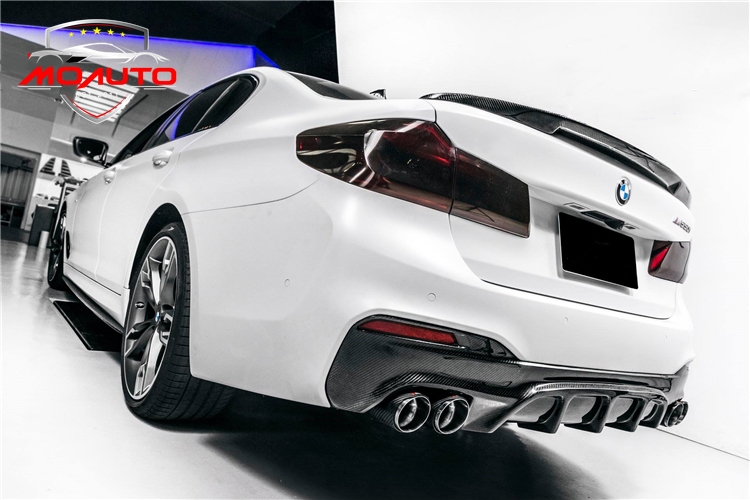 Diffuser BMW G30 คาร์บอน ทรง FD