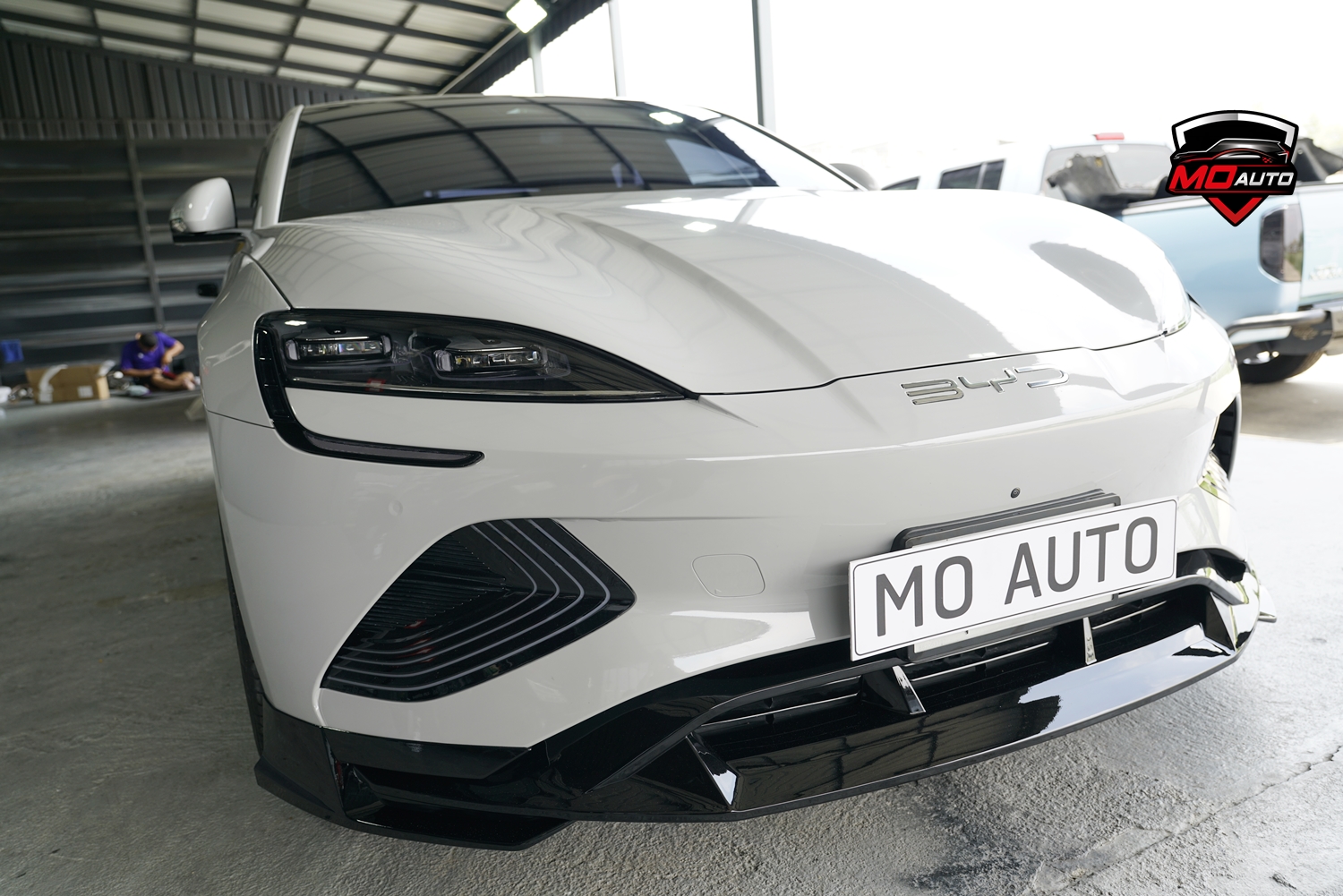 ลิ้นหน้าดำเงา BYD SEAL ทรง M SPORT